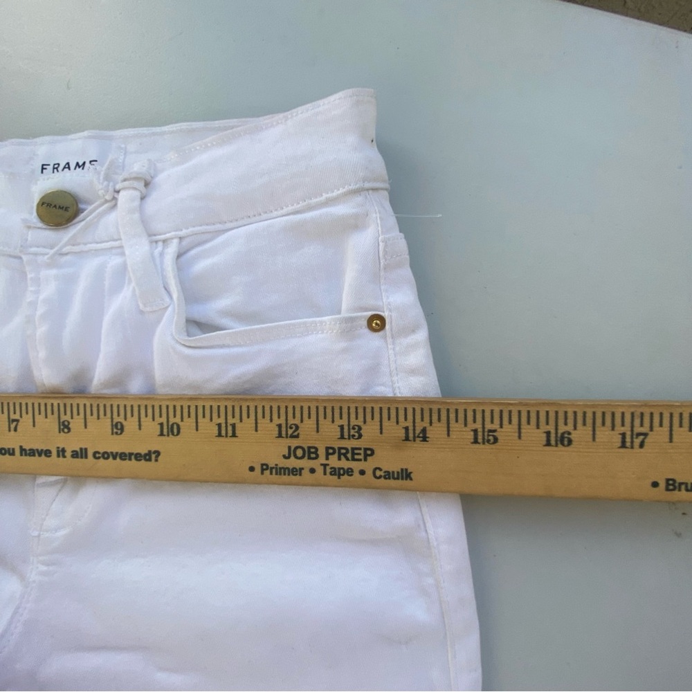 *scuffed* Le Frame High Rise White Flare Denim size 24 00 stretch - Picture 5 of 16